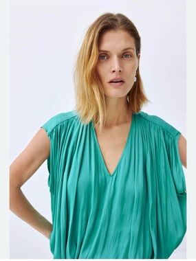 Zara Flowy Blouse
